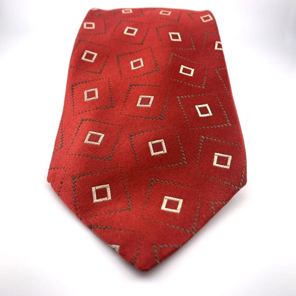 Giorgio Armani Italy‎ Mens Tie Burgundy & Taupe Geometric 100% Silk Necktie